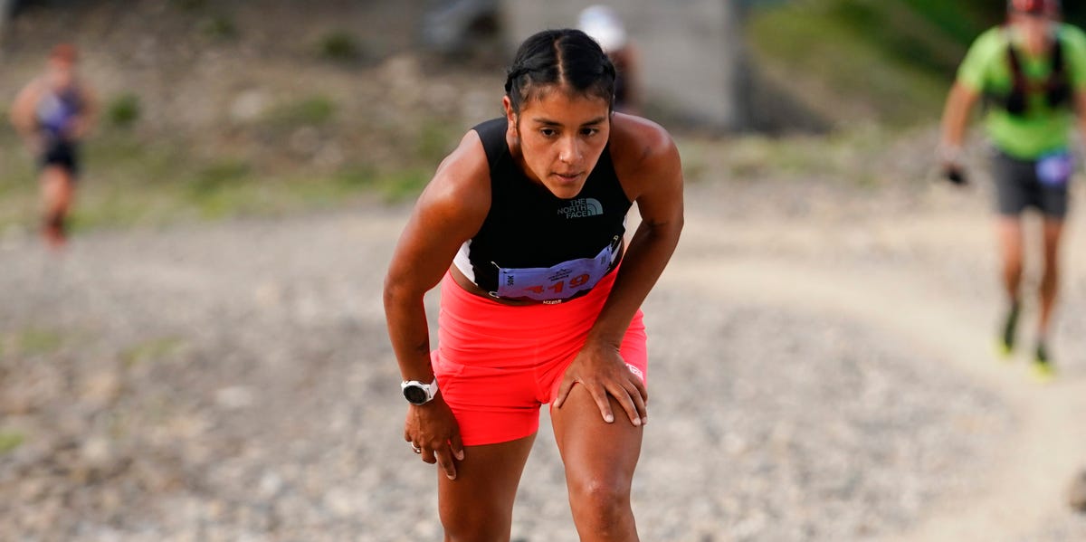 Story La sua famiglia è stata distrutta dai cartelli della droga. Ora questa ultrarunner è la campionessa del Western States 100